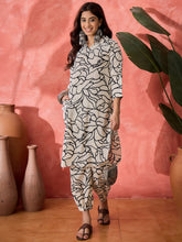Women Women Printed Shirt Collar Neck Kurta With Trouser Set